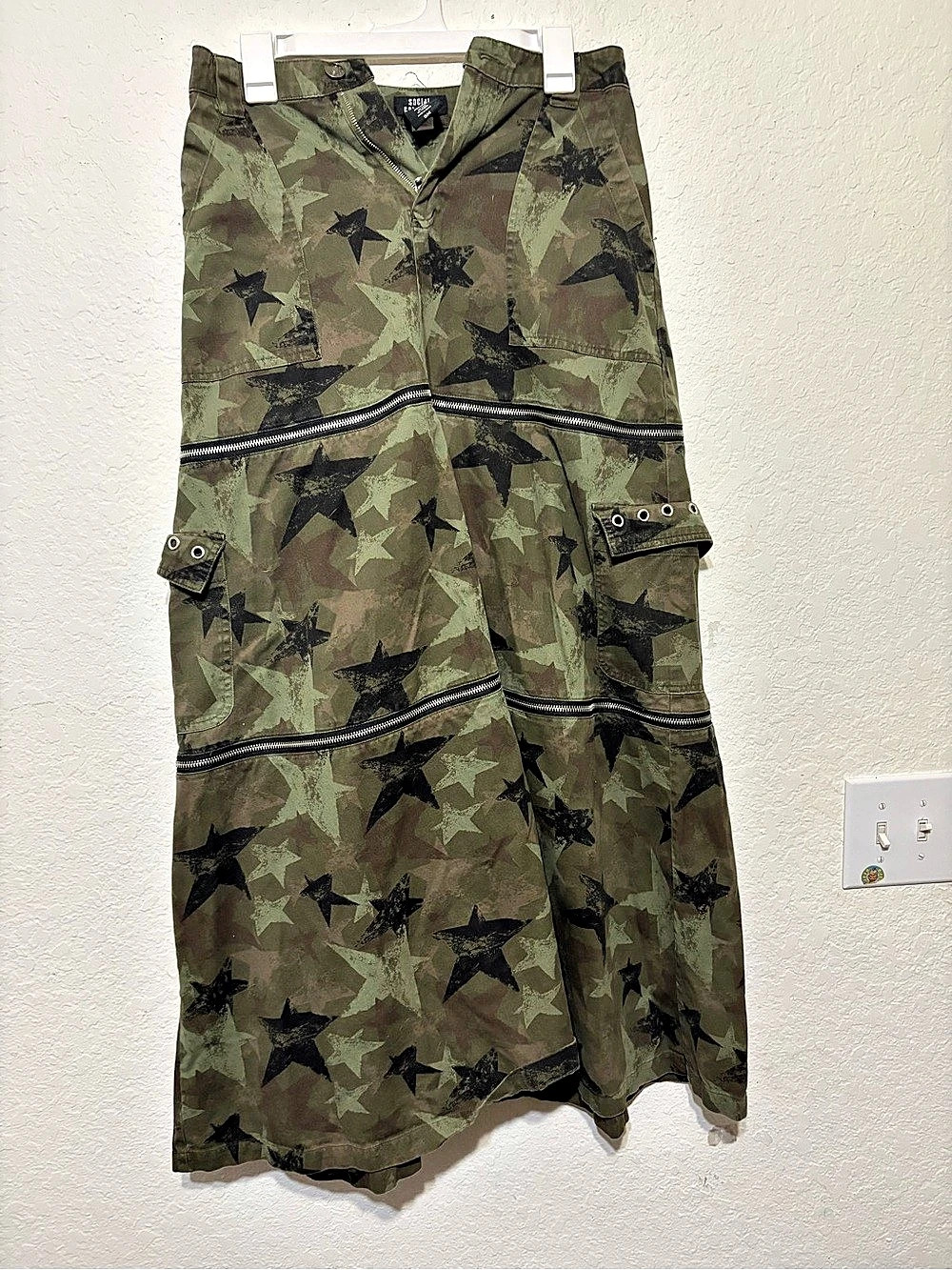 Social Collision Camo Cargo Maxi Skirt Size Small